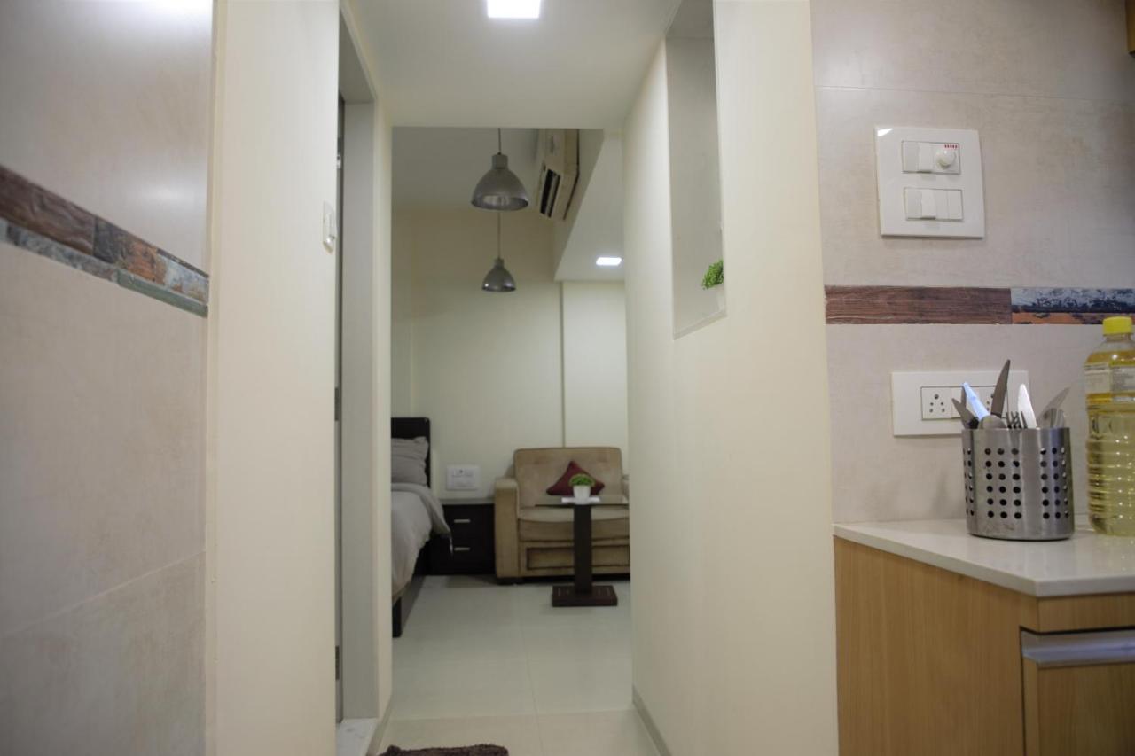 Lite - Parle East Apartment Mumbai