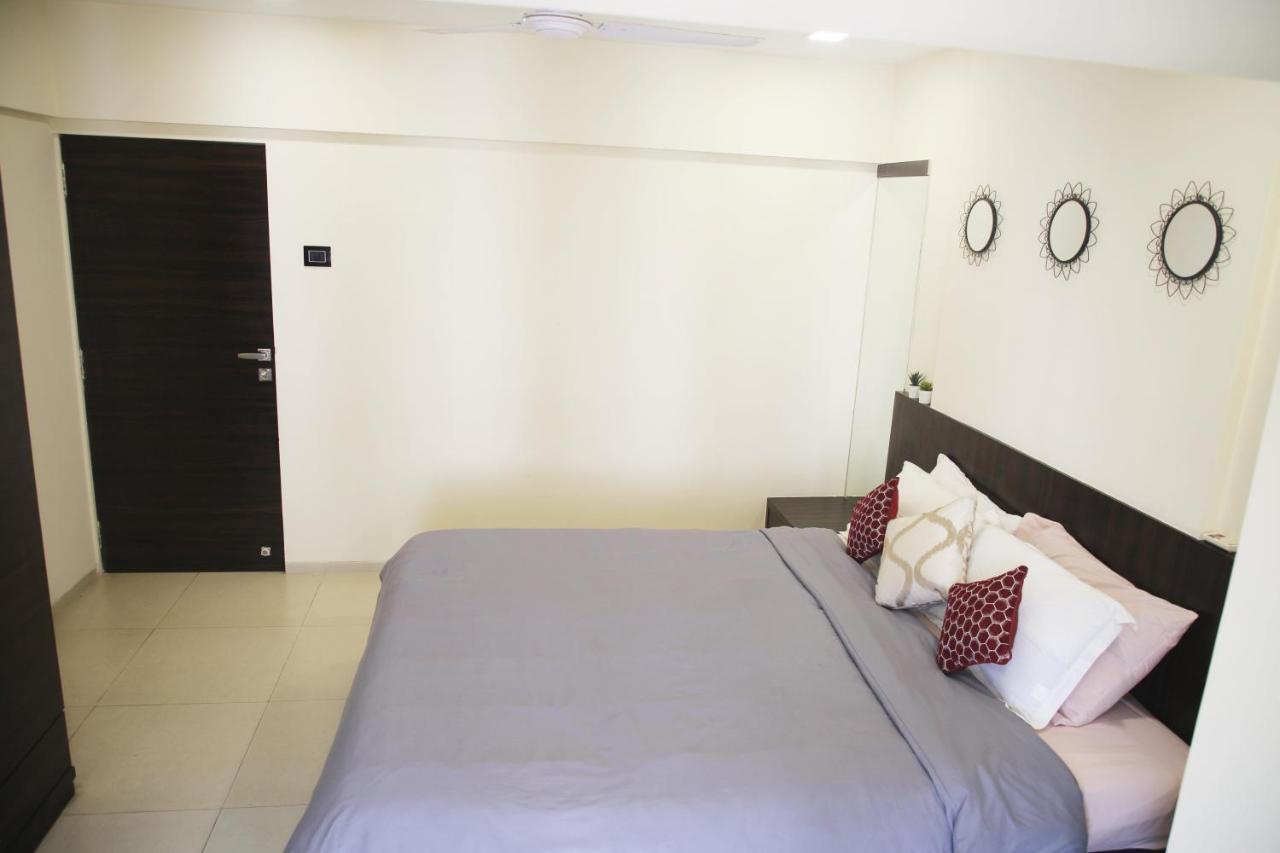 Lite - Parle East Apartment Mumbai