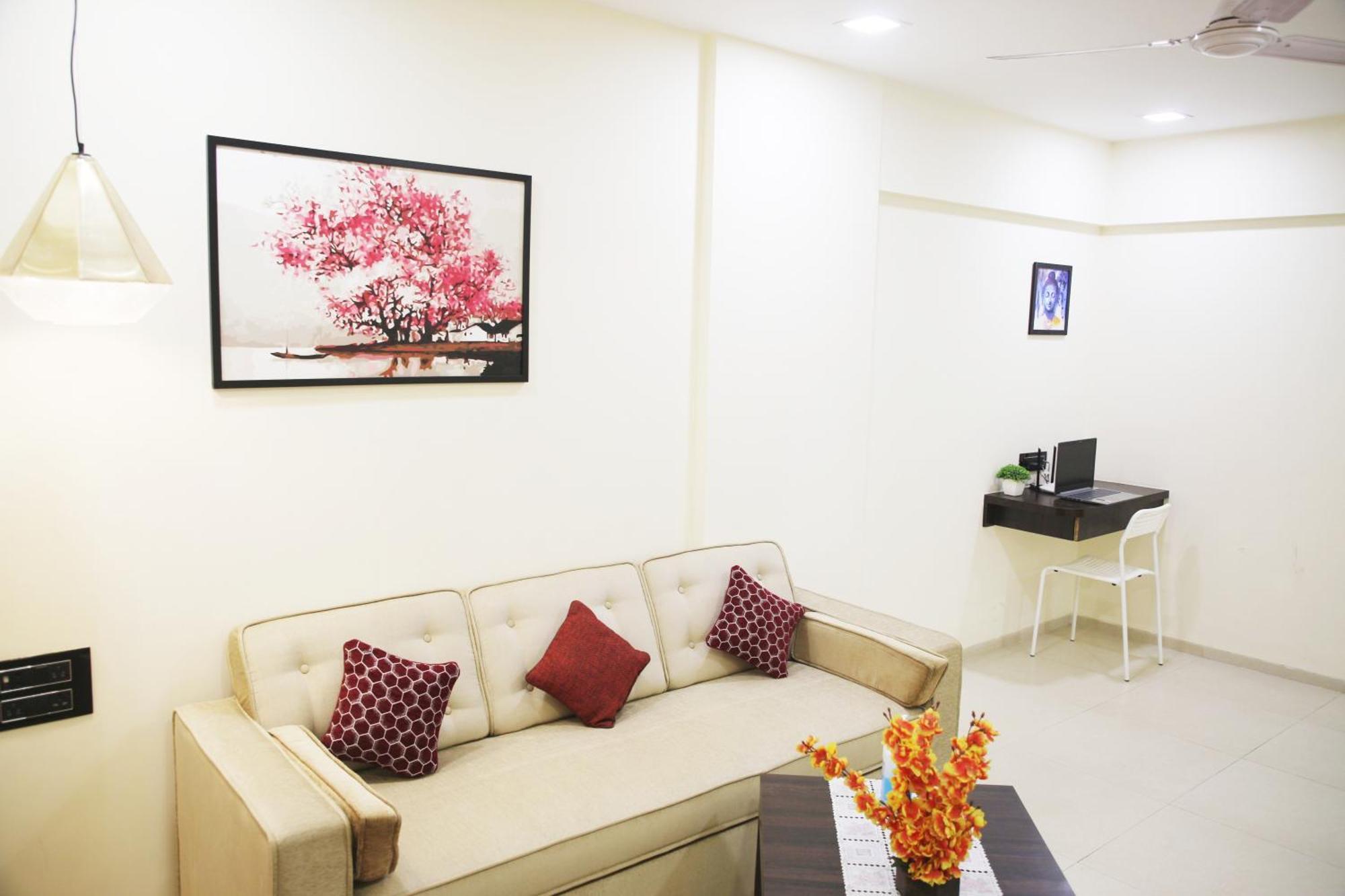 Apartment Lite - Parle East Mumbai