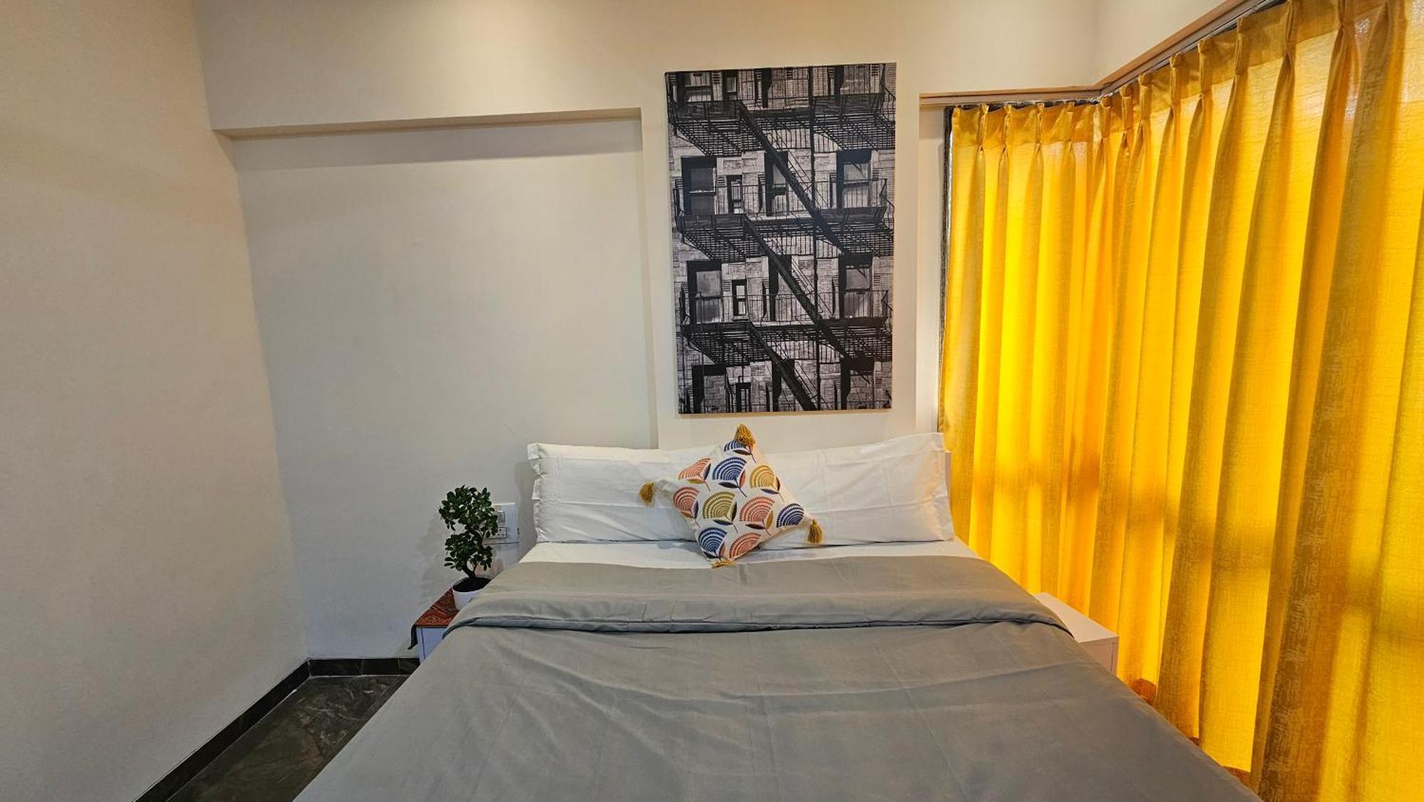 Lite - Parle East Apartment Mumbai