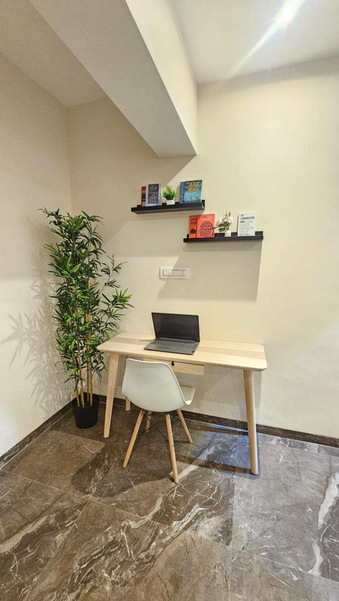 Apartment Lite - Parle East